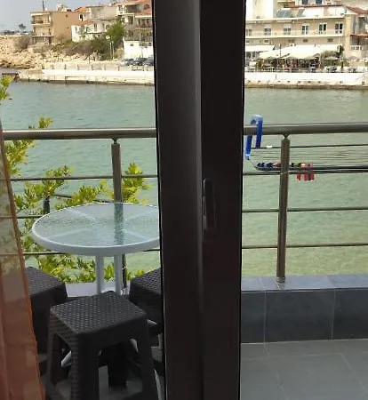 Ilio Socrates Apartment