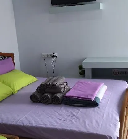 Ilio Socrates Apartment *