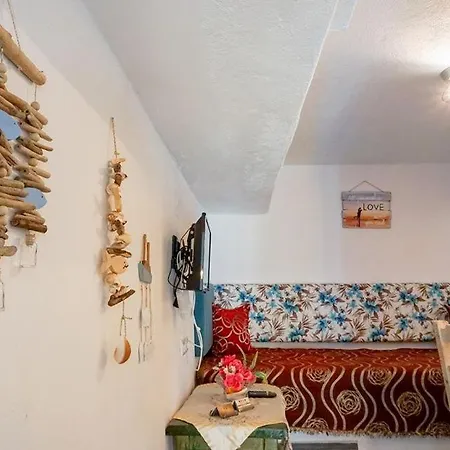 Ilio Socrates Apartment *