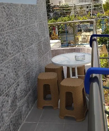 Ilio Socrates Apartamento Skála Marión