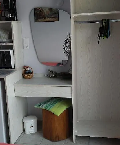 Ilio Socrates 公寓