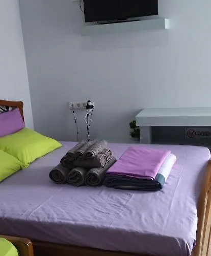 Ilio Socrates 公寓 *