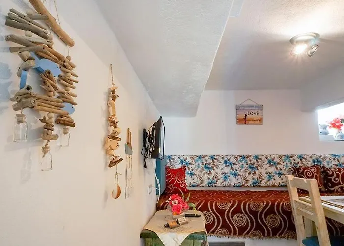 Ilio Socrates 公寓 *